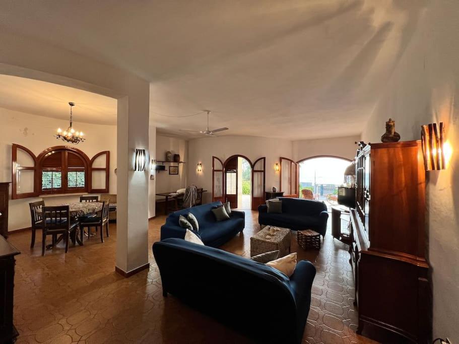 מזרה דל ואלו {Beach-House } Villa Mare Fuori מראה חיצוני תמונה
