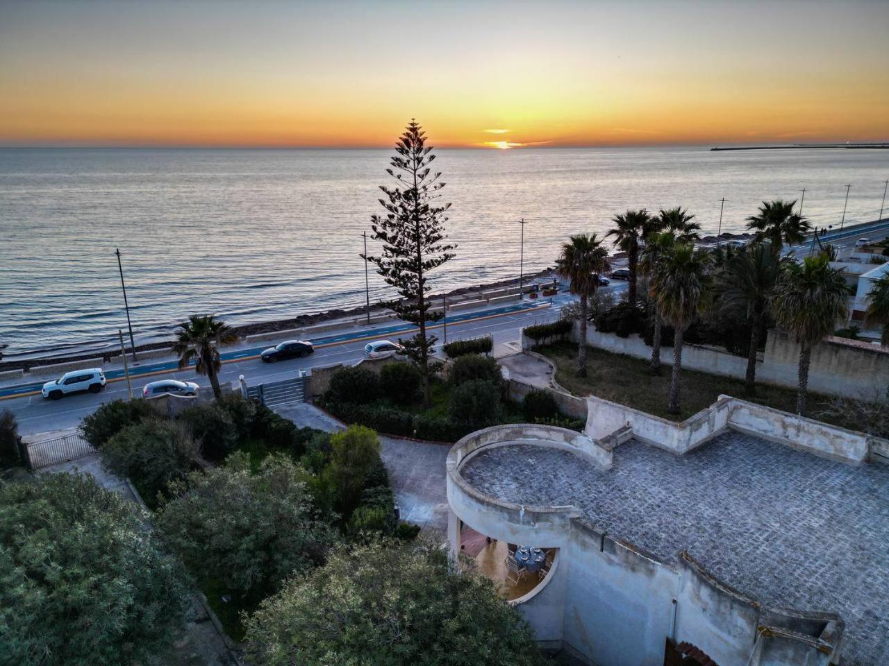 מזרה דל ואלו {Beach-House } Villa Mare Fuori מראה חיצוני תמונה