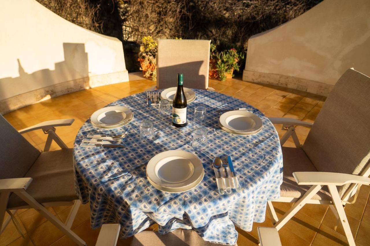 מזרה דל ואלו {Beach-House } Villa Mare Fuori מראה חיצוני תמונה