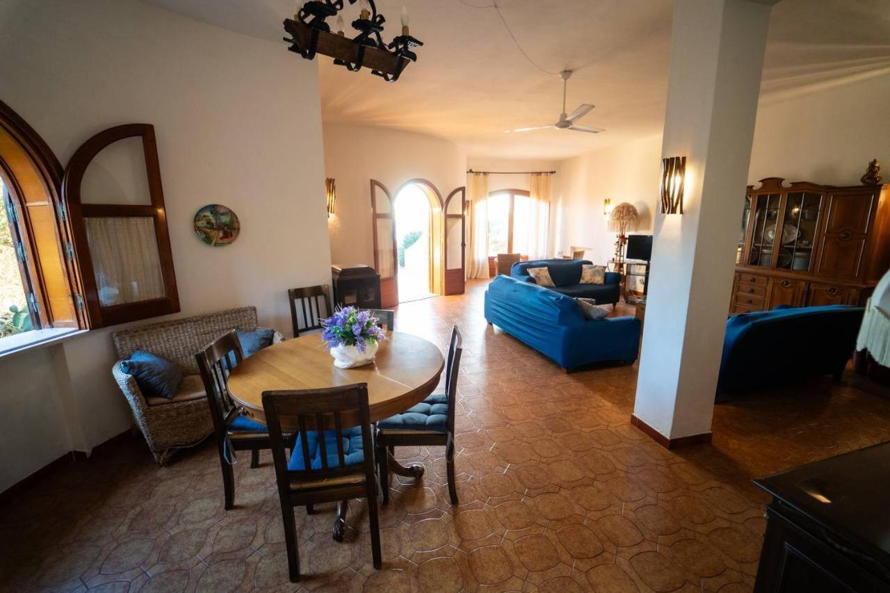 מזרה דל ואלו {Beach-House } Villa Mare Fuori מראה חיצוני תמונה