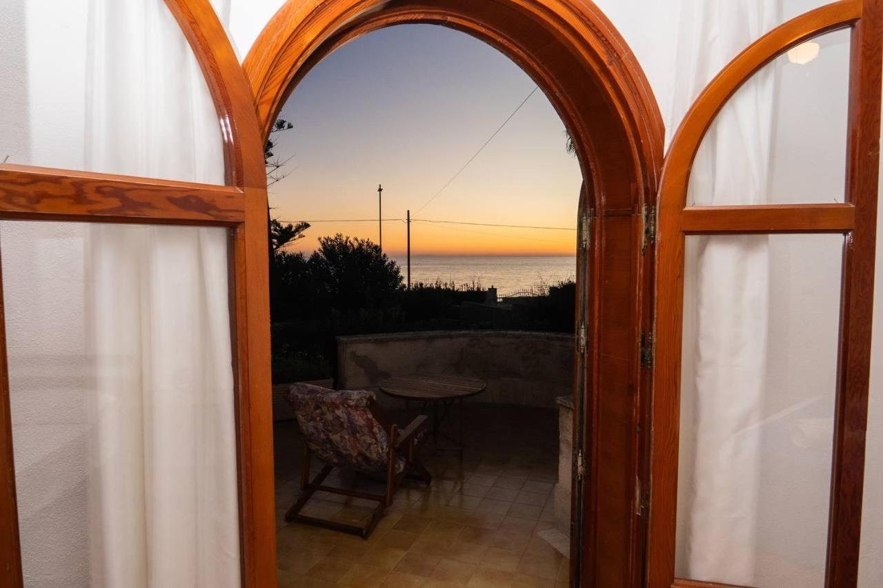 מזרה דל ואלו {Beach-House } Villa Mare Fuori מראה חיצוני תמונה
